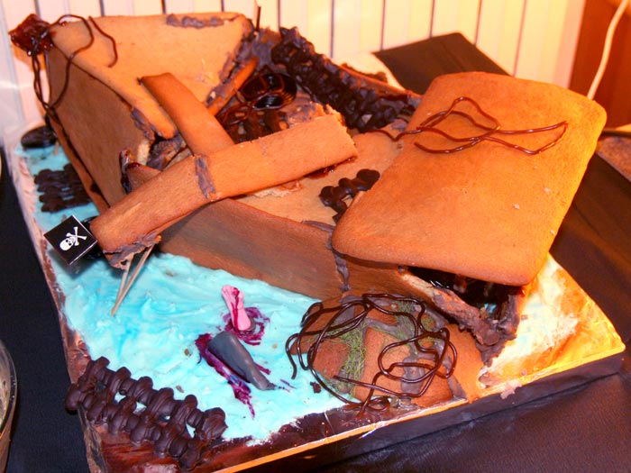<Photo of my gingerbread boat (wreck), copyright, Le Franco Phoney>