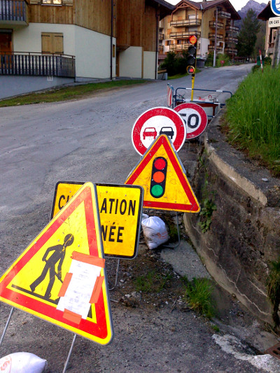 Roadsigns in France, copyright Le Franco Phoney
