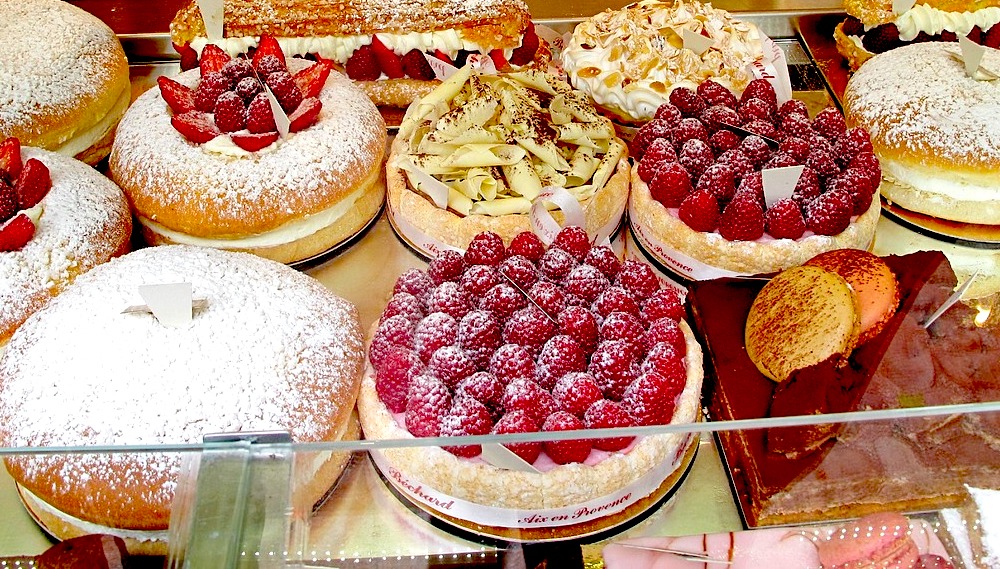French bakeries part 1: cursing and customers